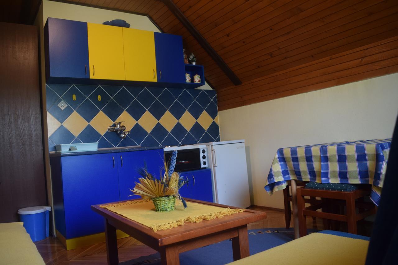 Bozovic Mv Apartments 兹拉蒂博尔 外观 照片