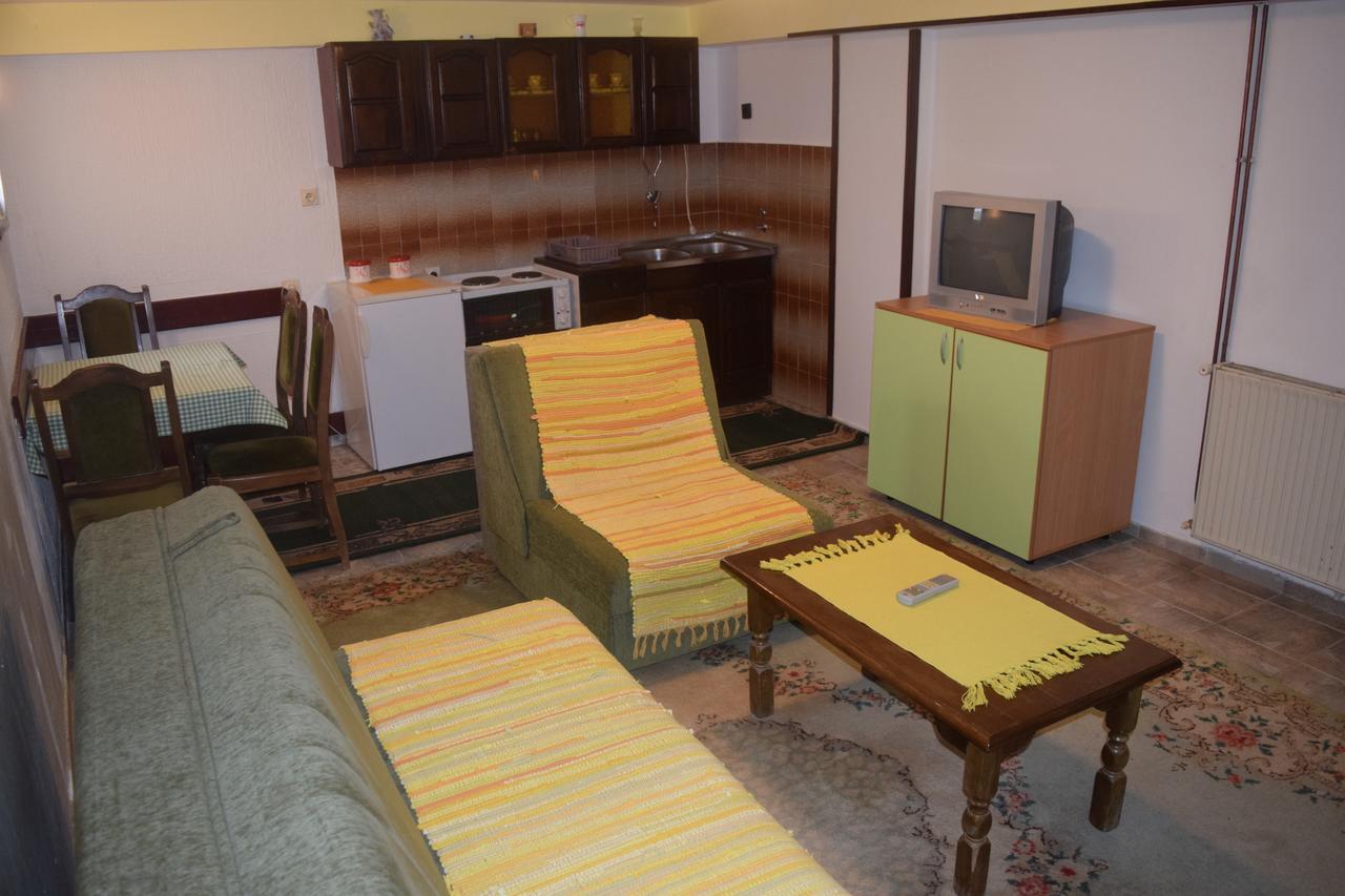 Bozovic Mv Apartments 兹拉蒂博尔 外观 照片
